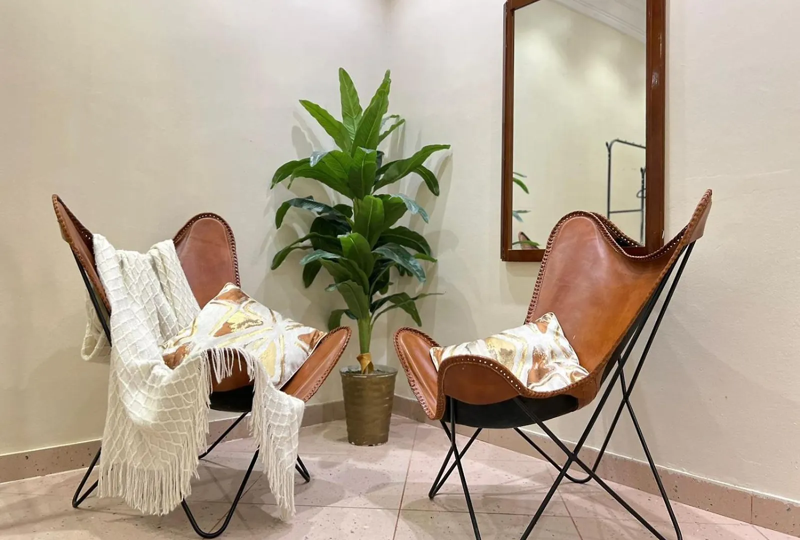 Apartemen غرفة نوم وصالة بأثاث أنيق